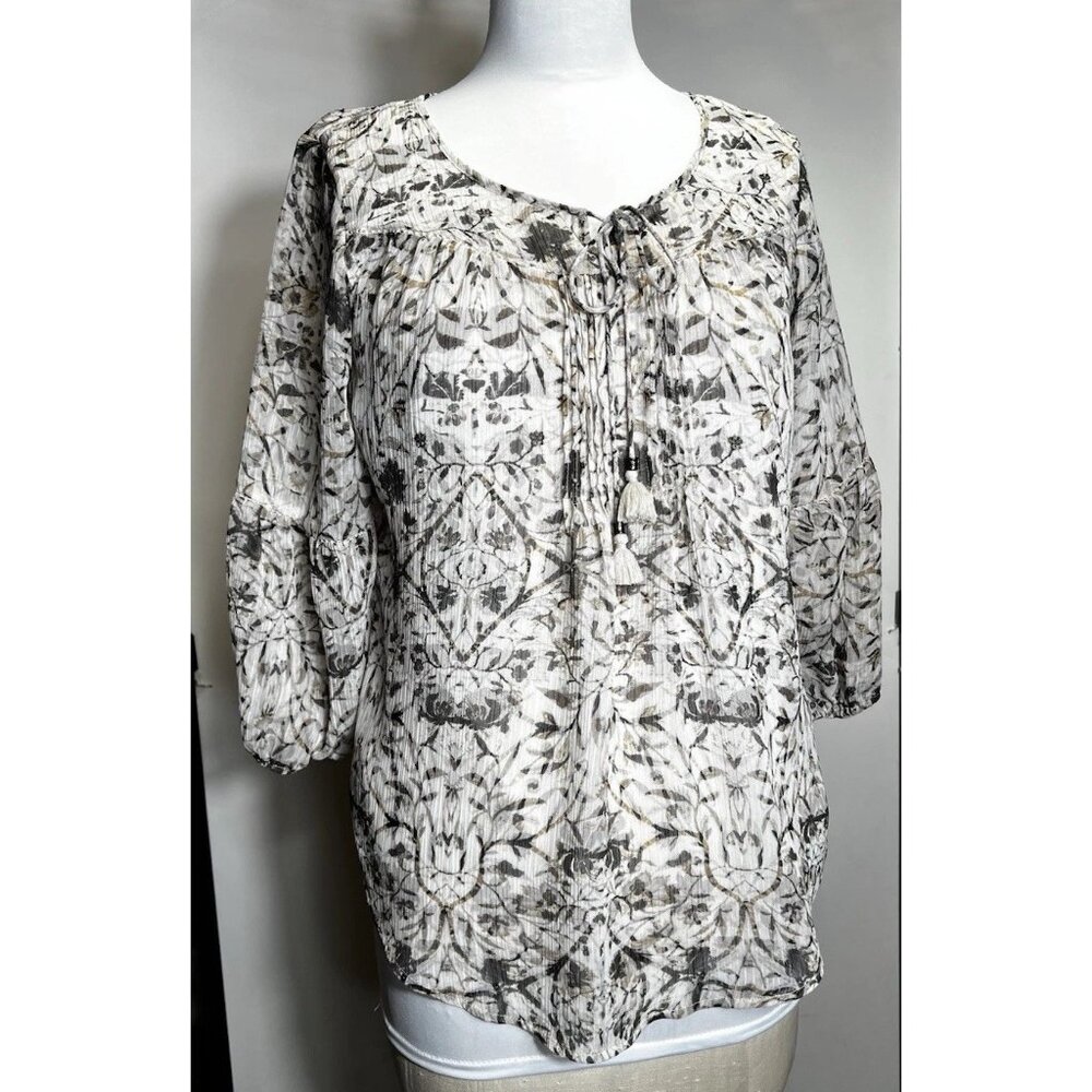 St John’s Bay Long Sleeve Tan Floral Print Women’s Size‎ Small Elastic Sleeve